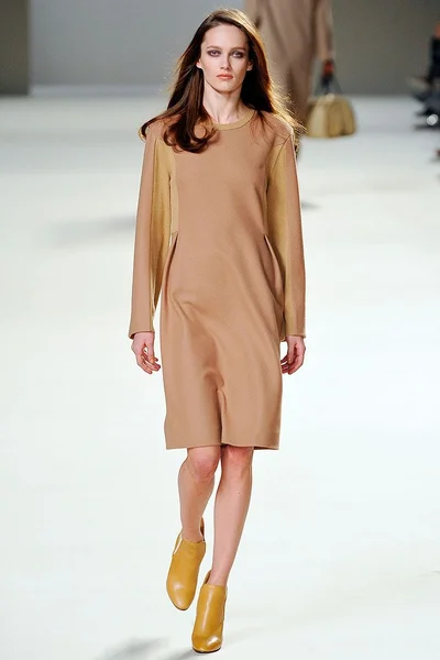 Look 5